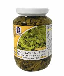YOUNG TAMARIND LEAVES 454G